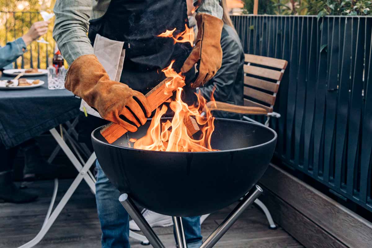 Höfats BOWL Feuerschale mit Dreibein